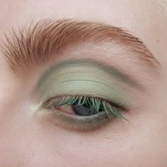 Behind Blue Eyes, Mint To Be, About Makeup, Editorial Makeup, Makeup Goals, Eye Make, Creative Makeup, Pretty Makeup, Artistry Makeup