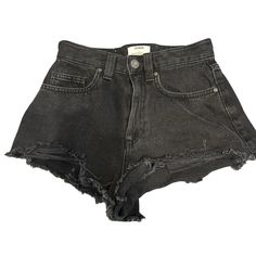 High-waisted black denim shorts #highwaistedshorts Black Denim Shorts, Cotton On, High Waisted Shorts, Black Denim, Women's Shorts, Womens Bottoms, Denim Shorts, High Waisted, Women Accessories