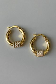 Gold Earrings Everyday, Diamond And Gold Earrings, Traditional Gold Hoop Earrings, 14k Gold Fine Jewelry, Ear Rings Diamond, Silver Gold Plated Jewellery, White Gold Jewellery, Premium Jewelry, High Fashion Looks