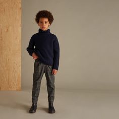 Kids Fashion Boy Outfits, Prep Boys, Timeless Looks, Blue Pullover, Kids Wardrobe, School Dresses, Winter Kids