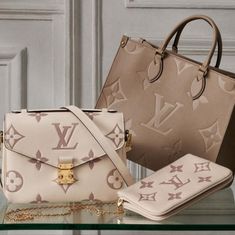 Meet your Posher, Luxury Onthego Louis Vuitton, Louis Vuitton Pink, Louis Vuitton Bags, Lv Bag, Designer Bags, Meet You, Louis Vuitton Bag, Victoria Secret Pink, Bags Designer