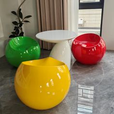 Creative Meeting Plastic Stool Minimalist Chairs Hotel Stool Aesthetic Single Person Designer Sillas Stool Aesthetic, Plastic Stool, Minimalist Chair, Short Stools, Creative Living Room, Living Room Door, Dining Stools, Colorful Chairs, Plastic Crafts