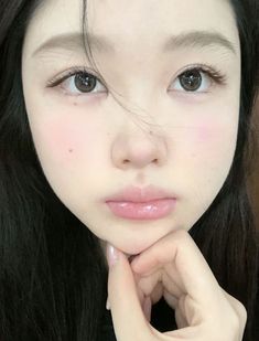 Korean Ladylike Makeup, Uk Influencer, Makeup Ala Korea, Makeup Asia, Bunny Heart, Soft Makeup Looks