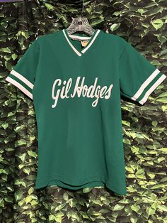 Vintage Gil Rogers Pullover V Neck Baseball Jersey Green White Pullover Junior M | eBay College Shirt Ideas, Senior Merch, Vintage Baseball Jersey, Volleyball Jerseys, Sport Shirt Design, White Pullover, College Shirts, Vintage Sportswear, Baseball Design