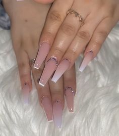 White Glam Nails, French Fade Nails, Quince Nails, Henna Nails, Bridesmaids Nails, Ombre Nails Glitter, Subtle Nails, Glamour Nails