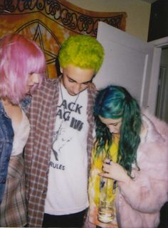 Pastel Grunge, Boring Hair, Soft Grunge, Green Hair, Grunge Aesthetic, Grunge Fashion, Pink Hair