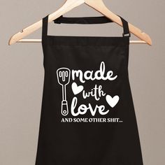 TOPT Funny Printed bib aprons with funny slogan or quotes. Print color White. We are not only printed but also all aprons are made inhouse  Printed Funny Apron Ideal For Gifts Simple object that adds fun to daily use Enjoy the moment of cooking, baking, painting, and handcrafting with your friends, kids and relatives! aprons help to leave the worry of getting the cloth smudged behind. TOPT bib aprons are available with Pockets and have an adjustable neck tie with a plastic buckle with following Cricut Apron Ideas Funny, Cute Aprons Sayings, Apron Quotes, Baking Painting, Funny Apron, Chef Aprons, Diy Apron, Funny Aprons, Enjoy The Moment