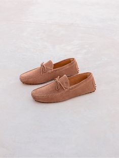 You can count on the style and the quality of our leather moccasins, made in Portugal Leather Moccasins, Men's Loafers, Men Loafers, Suede Loafers, Leather Loafers, Stylish Men, Moccasins, Loafers Men