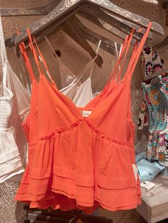 Summer Outfits Orange, Florida Outfits, Beachy Outfits, Cute Summer Tops, Outfit Inspo Summer, Cruise Outfits, Babydoll Style, Summer Tank, Summer Tank Tops