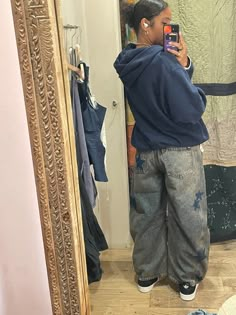 Empyre Jeans Outfit, Winter Outfits Baggy, Clean Streetwear, Outfit Inspo Baggy, Street Style Outfits Casual, Baggy Clothes, Winter Fits