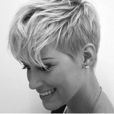 Funky Pixie Cut, Kort Bob, Pixie Cut Styles, New Short Hairstyles, Latest Short Haircuts, Short Pixie Haircuts, Short Pixie Cut, Haircut For Thick Hair