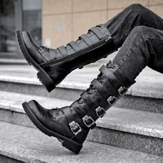 These Steampunk boots for men are made for rebellious souls. Item Type: Steampunk boots for men Upper material: P.U. leather with cotton lining Sole composition: rubber Type of closure: straps Color: black Black Motorcycle Boots, Steampunk Boots, Mode Steampunk, Mens Motorcycle Boots, Streetwear Jeans, High Top Boots, Black Motorcycle, Trendy Street Style, Motorcycle Style