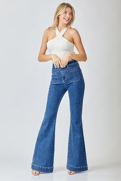 High waisted patch pocket flare jeans. NOTE: If your size is not available, please register your email in EMAIL ME WHEN AVAILABLE link. Patch Pocket Jeans, Flare Jeans With Pockets, Flared Jeans 70s, Outfit With Flare Jeans, Guess Clothing, White Tops Outfit, Blue Flare Jeans, Flair Jeans, Flare Jeans Outfit