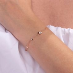 45th Anniversary Gifts, Real Jewelry, Star Sapphire, Rose Gold Bracelet, Sapphire Gemstone, Jewelry Trends, Beautiful Bracelet, Delicate Bracelet, Link Bracelets