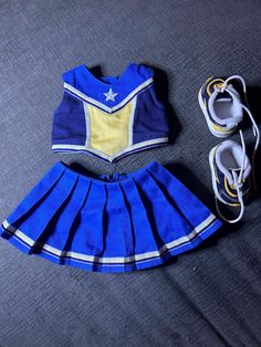 No defects. A nice outfit with shoes. Outfit With Shoes, Cheerleader Outfit, Pom Pom Girl, Cheerleading Outfits, Henderson Nv, Cheerleading, American Girl, Doll Toys, Halloween Shopping