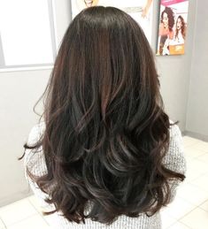 Thick Layered Black And Brown Cut For Long Hair Cute Layered Hairstyles, Cuts For Long Hair, Trendy Layered Hairstyles, Lob Cut, Feathered Layers, Hairstyles Layered, Women Haircuts Long, Straight Layered Hair, Choppy Haircuts