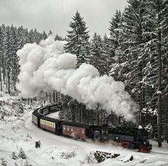 Hogwarts Christmas, Between Two Worlds, Hogwarts Aesthetic, I Love Winter, Winter Love, Winter Scenery, Steam Trains, Train Rides