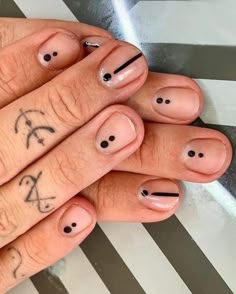 Swag Nails Short, Masculine Nail Designs, Masculine Nails, Finger Bones, Minimal Nails Art, Hippie Nails, Minimalist Nail Art, Minimal Nails