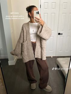 Sweater Weather, New Era, Fall Winter, Fashion Outfits, My Style, Outfit Inspo, How To Wear, Quick Saves