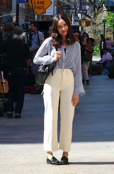 Sofia Carson Style, Sofia Carson Outfits, Sofia Carson, Teacher Outfit, Casual Day Outfits, Cute Wedding Ideas, Stockholm Fashion, Teacher Outfits, Celebrity Outfits