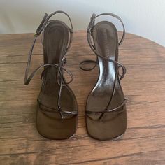 Bottega Veneta Strappy Brown Heel Brand New In Box Never Worn :) Strappy Brown Sandals, Brown Strappy Heels Outfit, Bottega Heels, Expensive Heels, Purple Sandals, Brown Leather Heels, Leather Heels Sandals