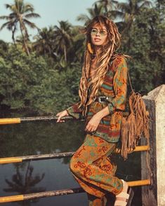 Bohemian style Looks Hippie, Estilo Hippy, Mode Hippie, Bohemian Inspiration, Bohemian Fall, Turkish Pattern, Bohemian Style Clothing, Boho Grunge, Estilo Hippie