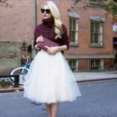 White Ballet Tulle Tutu Skirt. New, Never Worn. Purchased But Never Ended Up Wearing. Elastic Waist Allows This To Fit Up To A Large. Tutu En Tulle, Rock Dress, Wedding Dress Costume, Tulle Skirts Outfit, Tutu Skirt Women, Womens Tulle Skirt, White Tulle Skirt, Long Tutu, Tutu Skirts