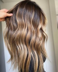 Peanut Butter Balayage, Rooty Balayage Brunette, Soft Autumn Balayage, Layered Balayage Hair, Honey Brunette Balayage, Soft Brunette Balayage, Dimensional Brunette Balayage, Beach Brunette, Dimensional Balayage