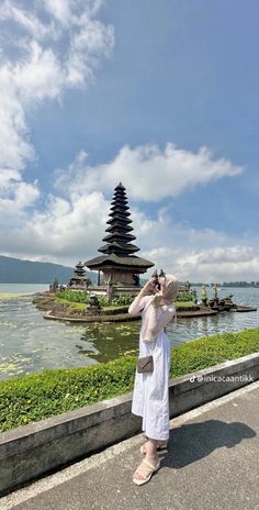 Bali Hijab Outfit, Style Pantai Hijab, Bali Aesthetic Outfit, Bali Outfit Ideas Hijab, Ootd Mantai, Outfit Hijab Pantai