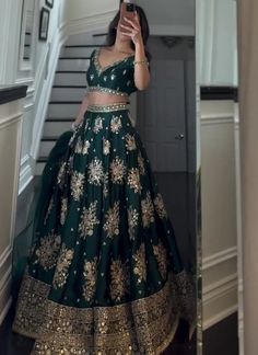 Satin Lengha, Satin Lehenga Choli, Dark Green Lehenga, Party Wear Lengha, Satin Lehenga, Lehenga Saree Design, Shadi Dresses, Simple Lehenga, Trendy Outfits Indian