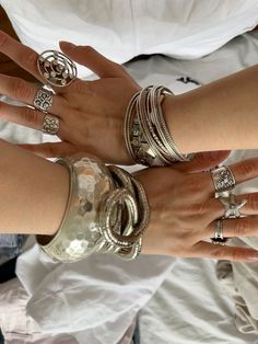 #vampireaesthetic Maximalism Accessories, Maximalist Silver Jewelry, Chunky Silver Jewelry, Maximalism Jewelry, Open Cuff Bracelet, Howlite Stone, Jewelry Making Kit, Chain Bracelets