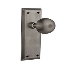 an image of a door handle with a ball on the front and bottom part of it