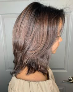 Shoulder Length Shag Hairstyle For Girls Shoulder Length Shag, Ruby Hair, Medium Layered Hair, Medium Layered