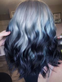 Ghost Roots, World Hair, Pretty Rainbow, Rainbow Hair Color, Gorgeous Hairstyles, Blonde Roots, Dyed Hair Inspiration, Beautiful Hair Color, Hair Colours