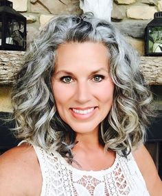 Grey Hair Styles, Grey Curly Hair, Gorgeous Gray Hair, Grey Hair Inspiration, Beautiful Gray Hair, Going Grey, Grey Hair Styles For Women, Silver Grey Hair, Natural Gray Hair