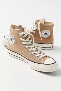 Tan Converse, Cool Converse, Brown Converse, 1970s Design, All Stars Converse, Outfits With Converse