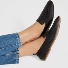 Everlane Shoes The Day Loafer Slip On Leather Elastic Black Size 10 But Can Fit A 9 Because Of The Elastic Heel! Brand New. Everlane Shoes, Italian Leather Shoes, Black Leather Flats, Black Leather Loafers, Leather Flat Shoes, Pointed Toe Shoes, Leather Ballet Flats, Heeled Loafers, Ballet Flat Shoes