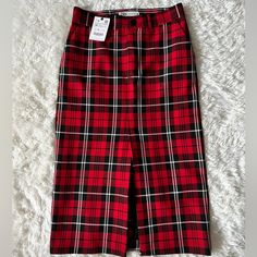 Size Medium, New Zara Pencil Midi Skirt. Red Tartan Plaid. Slit In The Front Floral Wrap Skirt, Pencil Midi Skirt, Vintage Chanel Handbags, Zara Skirts, White Halter Maxi Dress, Red Tartan, Midi Skirt Pencil, Mid Length Skirts, Maxi Gowns