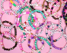 550+ Taylor Swift Friendship Bracelet Ideas - Happiness is Homemade Swift Party