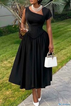 2 Short Sleeve Party Dress, Elegant Dresses For Black Women, Plus Size Classy Outfits Dressy, New Design Party Wear Dress, Pleated Material Dress, Plain And Pattern Gown Styles, Short Black Dress Outfit Party, Elegant Outfit Black Women, Plain Material Gown Styles