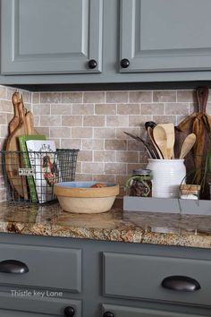 the kitchen counter is clean and ready for us to use