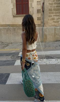 Estilo Olivia Palermo, Unique Looks, Fresh Fashion, The Best Summer, Summer Fashion Trends, Trends 2024, Corsets, Spring Summer Outfits