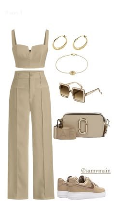 Estilo Rachel Green, Reunion Outfit, Minimal Stil, Solid Color Outfits, Looks Chic