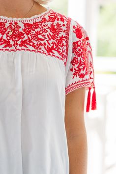 A red embroidered top? Yup, that's all the info I need! This top is stunning! That red embroidery is so classic and the tassel details are super cute! This light top is absolutely perfect for spring and summer!
Round neckline
Button keyhole back
Short sleeve with tassel details
Floral embroidery
No stretch
Payton is wearing the small. Red Embroidery, Mint Julep Boutique, 2024 Fashion, Model Fits, Navy And Green, Personal Marketing, Embroidered Top, Floral Embroidery, Need This