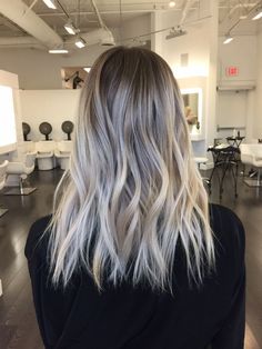 Grey Ash Blonde, Rooty Blonde, Ideas For Hair Color, Ash Blonde Hair Dye, Blond Hairstyles, Silver Ombre Hair, Ash Hair, Hair Shadow