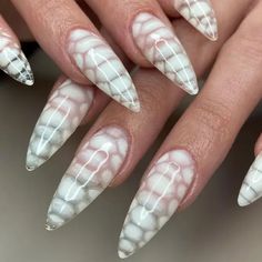 Trendy Stiletto Nails Designs, Ideas and Tips for 2023 #naildesignsjournal #nails #nailart #naildesigns #frenchnails #coffinnails #almondnails #ombrenails #gelnails #acrylicnails #nailpolish #nailideas #pointynails #stilettonails #stilettos Crocodile Nails, Acrylic Manicure, Ombre Nails Glitter, White Acrylic Nails, Burgundy Nails, Trendy Nail Art