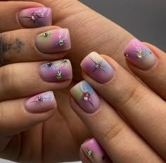 Mario Nails, Aura Nails, Makeup Nails Designs, May Nails, Unicorn Nails, Work Nails, Rainbow Aura