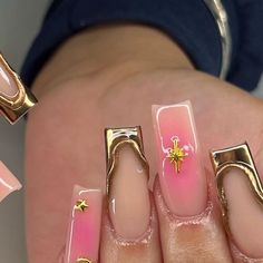 Nails New Year, Airbrush Nails, Long Nail, Girly Acrylic Nails, Classy Acrylic Nails, Short Square Acrylic Nails, Mob Wife, Bling Acrylic Nails, Pink Acrylic Nails