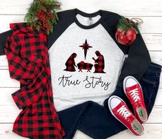 This listing is for a True Story Nativity Raglan Shirt.  *50% polyester / 25% ringspun cotton / 25% rayon jersey *Unisex Fit *Super soft! *Professional grade vinyl used for design ADULT SIZES: XS-4XL (Size Chart shown in listing photos) Washing Instructions:  *Inside out *Cold cycle only *Air dry ONLY Check out our policy page for return / exchange information as well as shipping timeframes. Thanks for looking at our shop! ~Habegger Crafts Team Merry Christmas Nativity, Nativity Shirt, Christmas Jammies, Best Gift Ever, Merry Christmas Shirts, Raglan Shirt, Holiday Shirt, Christmas Nativity, Raglan Shirts