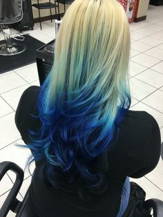 Blue Hair Styles, Blue And Blonde Hair, Blonde And Blue Hair, Cute Hair Colors, Gorgeous Hair Color, Hippie Hair, Faded Hair, Dyed Hair Inspiration